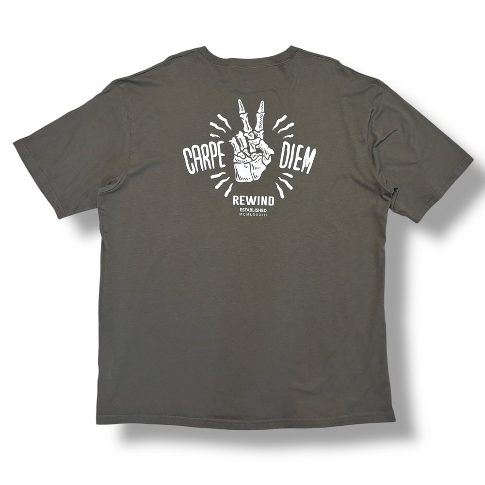 REWIND CLOTHING CO. Green Crew neckline Short sleeves Graphic Tee Carpe Diem